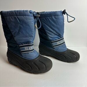 Sorel Kids Boots in Blue and Black